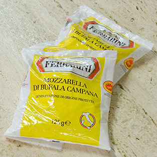 Ferrarini - Mozzarella de búfala 